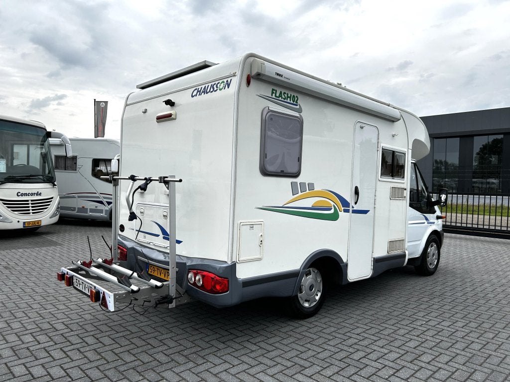 Ford Chausson Flash 02 Fransbed/2007/Euro-4/5.6M/131pk!, Caravans en Kamperen, Ford, Tot en met 3, 5 tot 6 meter, Half-integraal