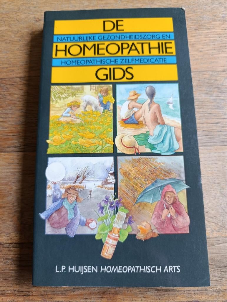 DE HOMEOPATHIE-GIDS, Ophalen of Verzenden, Zo goed als nieuw, Overige onderwerpen, Achtergrond en Informatie