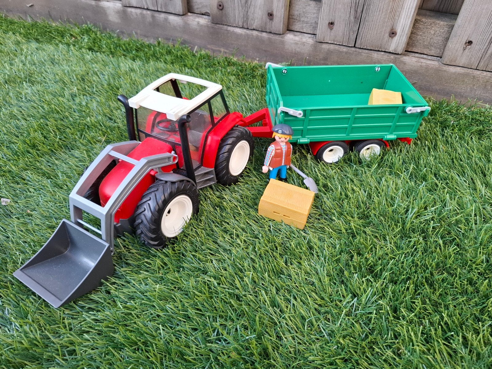 Playmobil Traktor met aanhanger en boer, Ophalen of Verzenden, Gebruikt