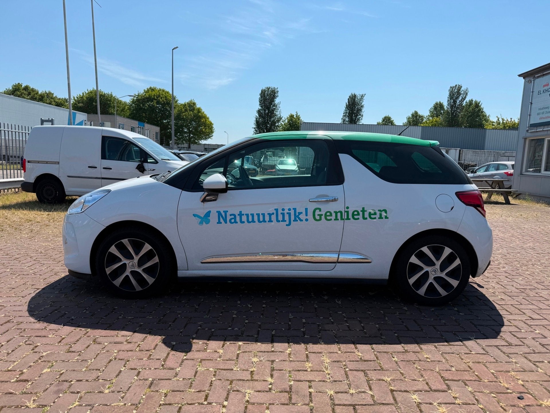 Citroen DS3 1.6 e-HDi So Chic, Voorwielaandrijving, Euro 5, Gebruikt, Zwart