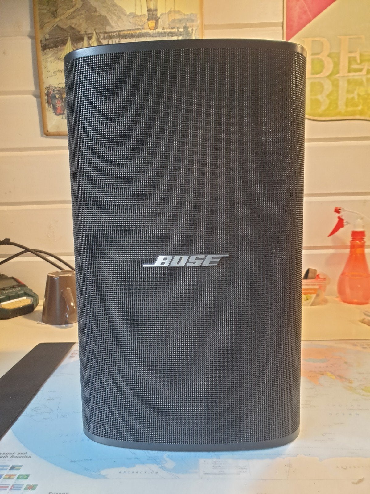Bose DM8S DesignMax Luidspreker - Professionele Kwaliteit, Audio, Tv en Foto, Ophalen of Verzenden, Zo goed als nieuw, 120 tot 150 watt