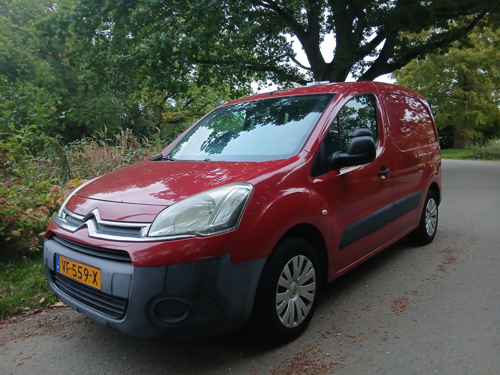 Berlingo 1.6 HDI Bj 10-2013 1Eig Airco Cruise Apk 17-10-2027, Voorwielaandrijving, Dealer onderhouden, Stof, 74 pk