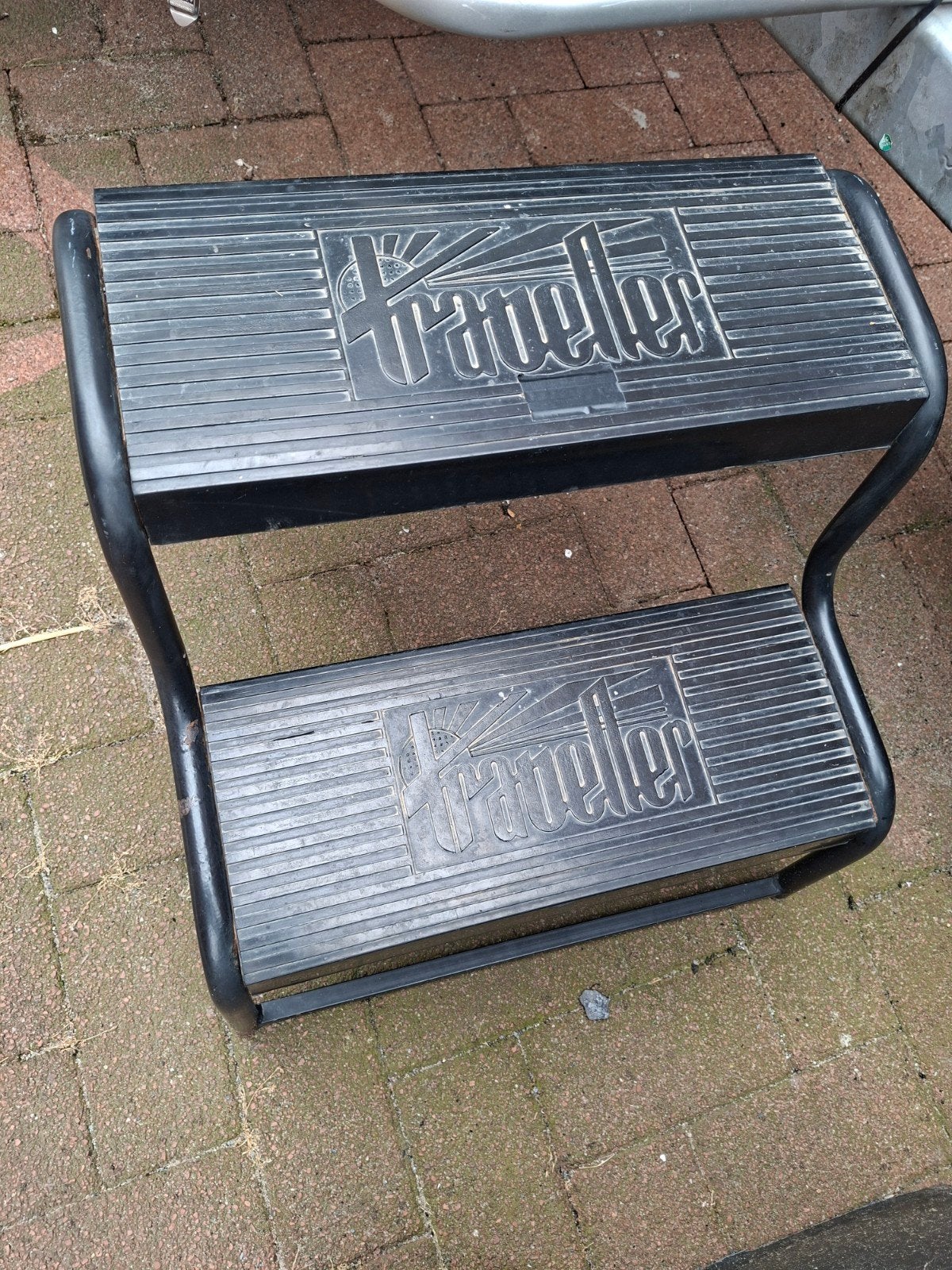 Stevige caravan trapje met twee treden - Traveler, Caravans en Kamperen, Ophalen, Gebruikt