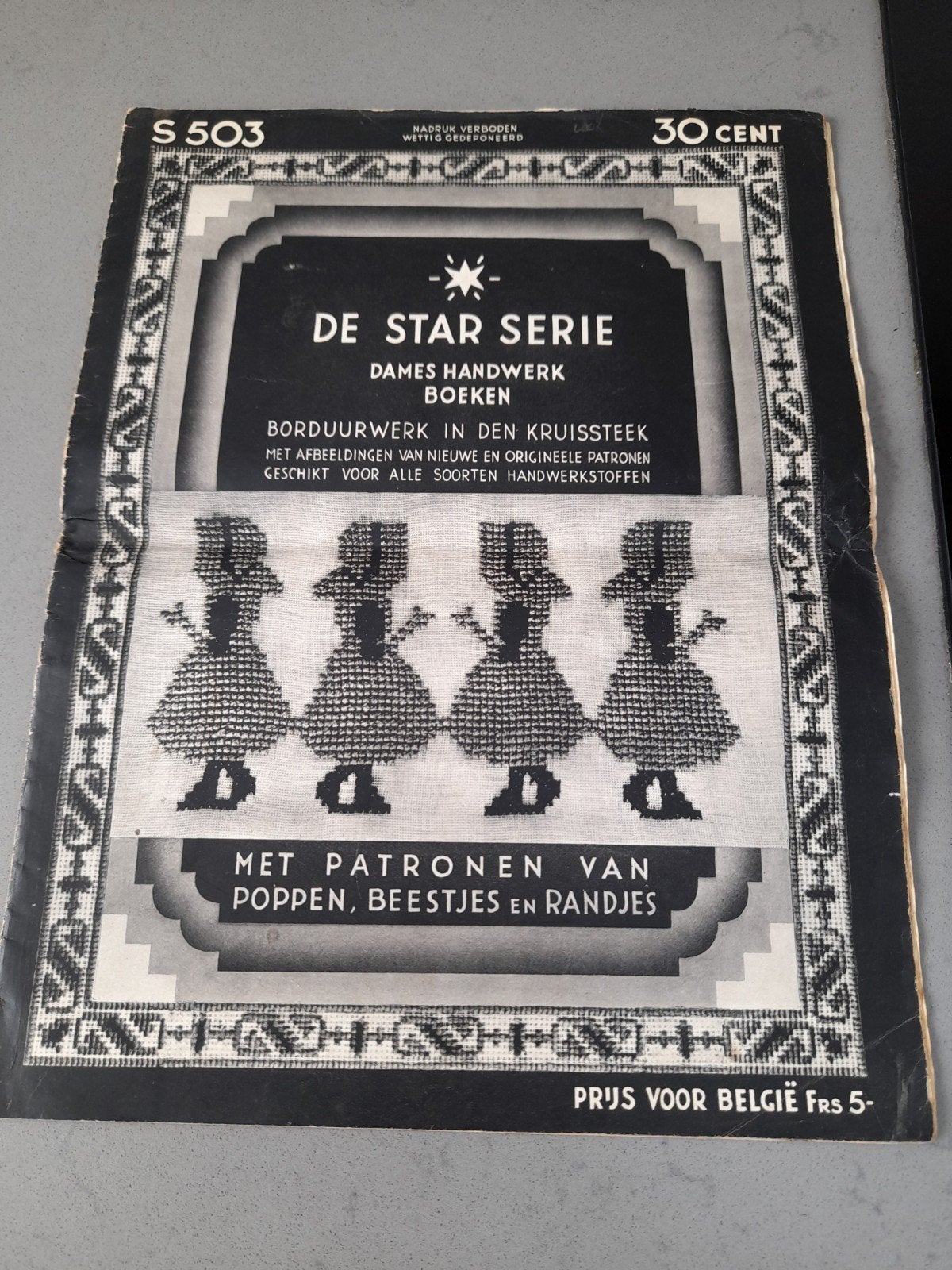 Vintage Borduurboek 'De Star Serie' - Kruissteek Patronen, Ophalen of Verzenden