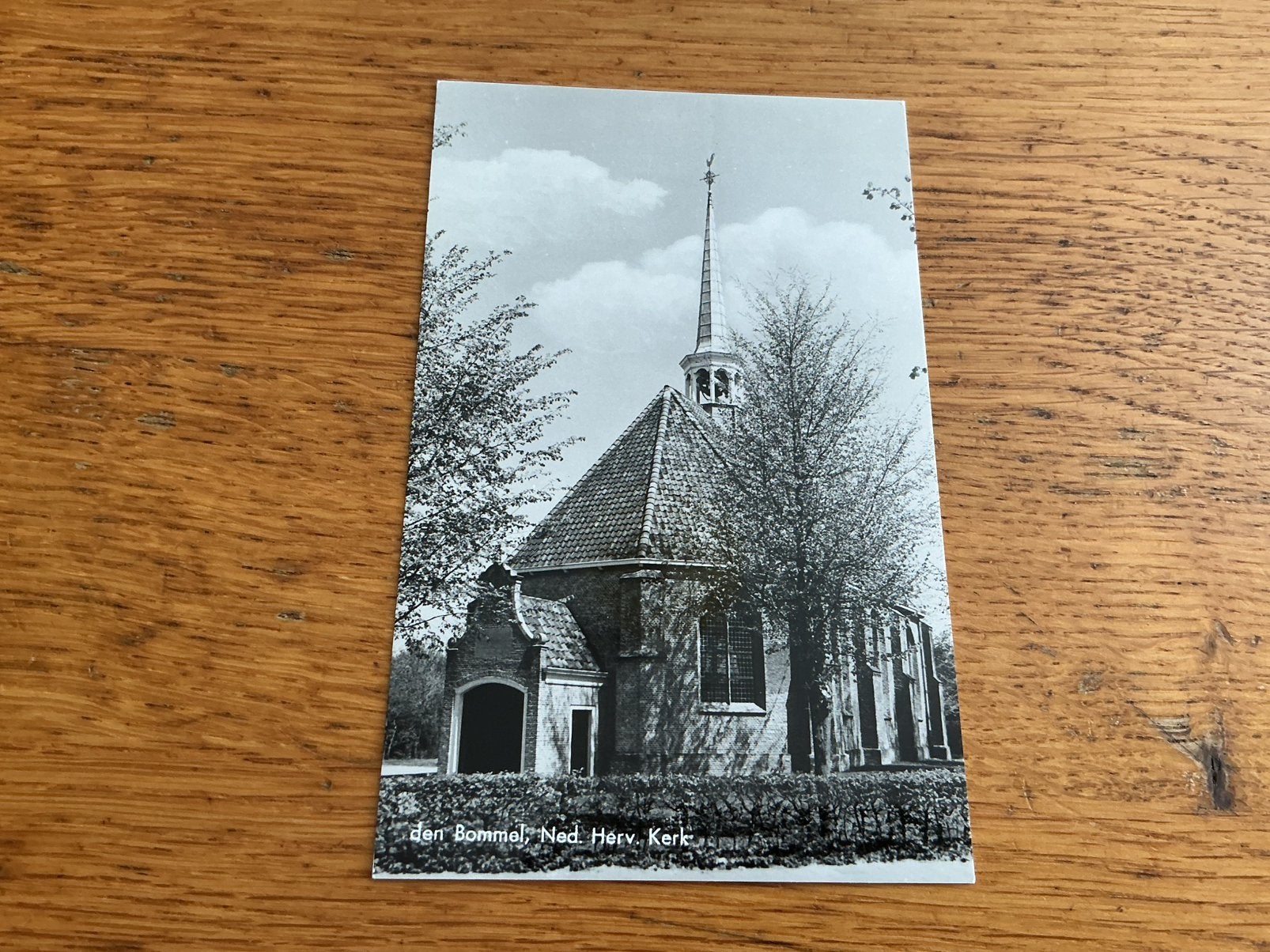 C3568 Den Bommel kerk, Ophalen of Verzenden, 1980 tot heden, Zuid-Holland