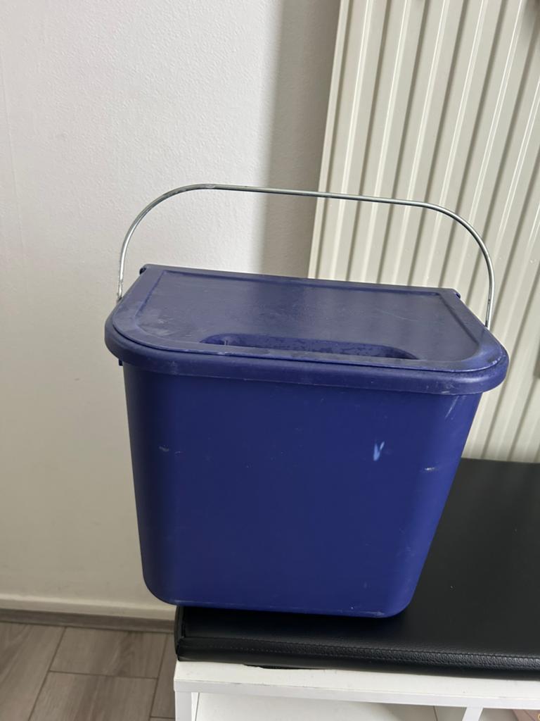 Blouwe emmer voor bakon of tuin, Ophalen of Verzenden, Zo goed als nieuw, Metaal, Minder dan 50 cm
