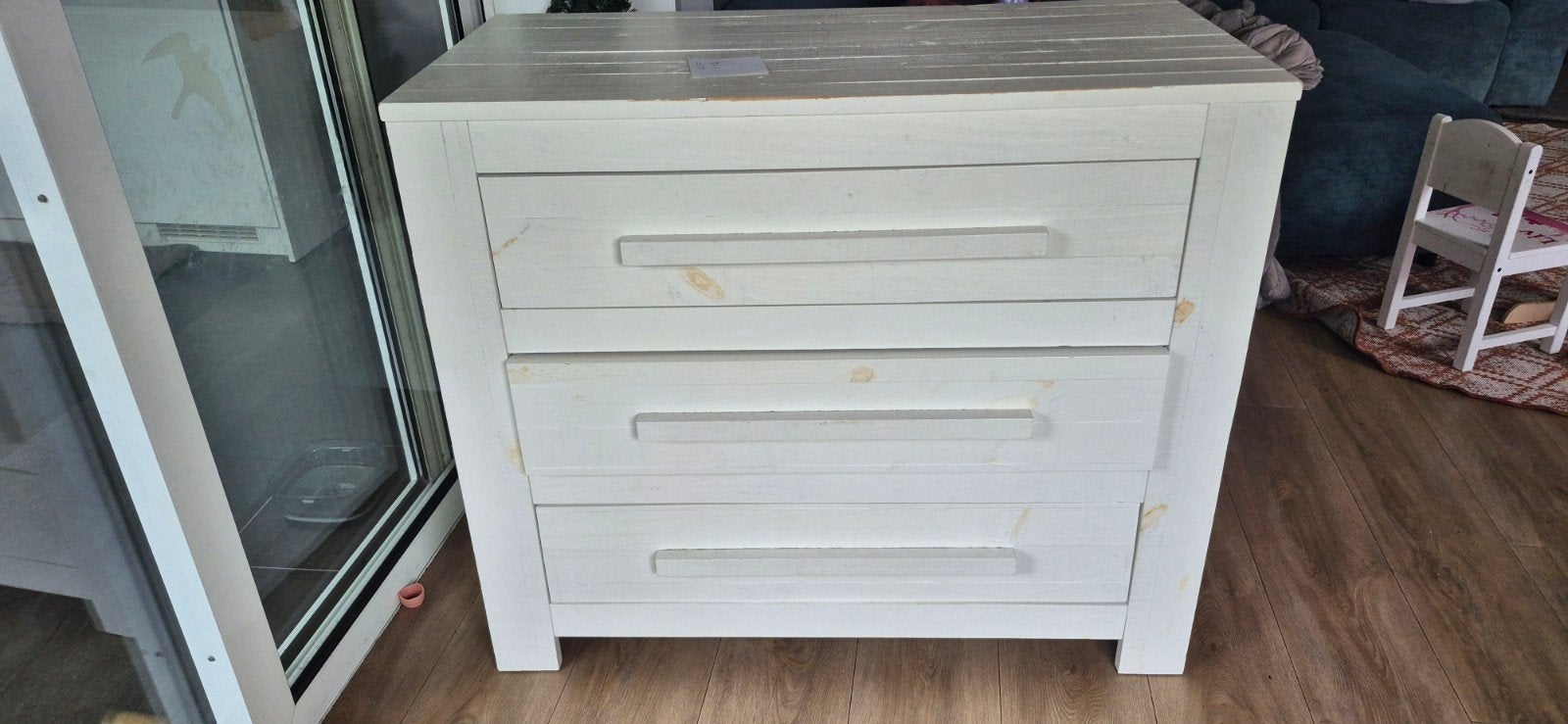 Stevige massief houten kast/ commode 110x93x55 met lades, Ophalen, Gebruikt