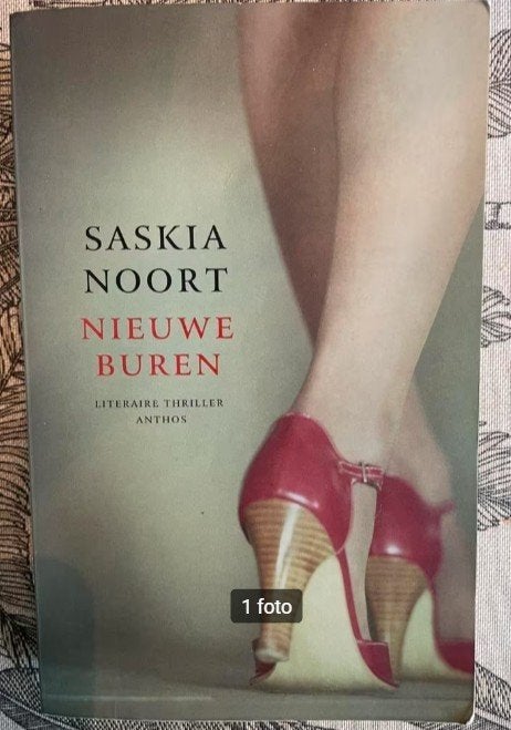 Saskia Noort - Nieuwe Buren, Boeken, Ophalen of Verzenden, Zo goed als nieuw