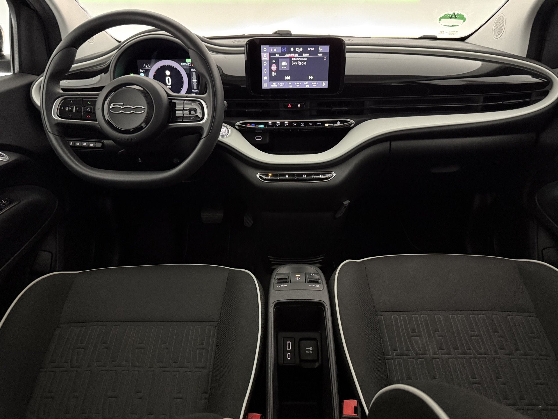Fiat 500E Action 24 kWh | Snelladen | SOH 92% | Virtual | Ai, Auto's, Stof, Gebruikt, 43 €/maand, Zwart