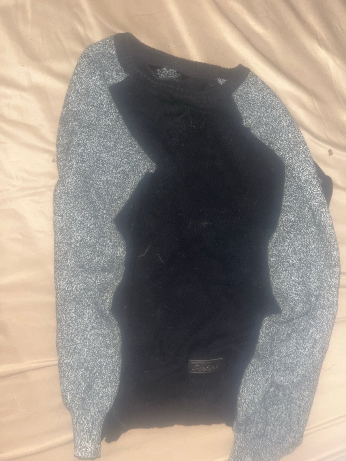 Jongen trui trui zwart met grijze mouwen, Trui of Vest, Ophalen of Verzenden, Zo goed als nieuw, Primark
