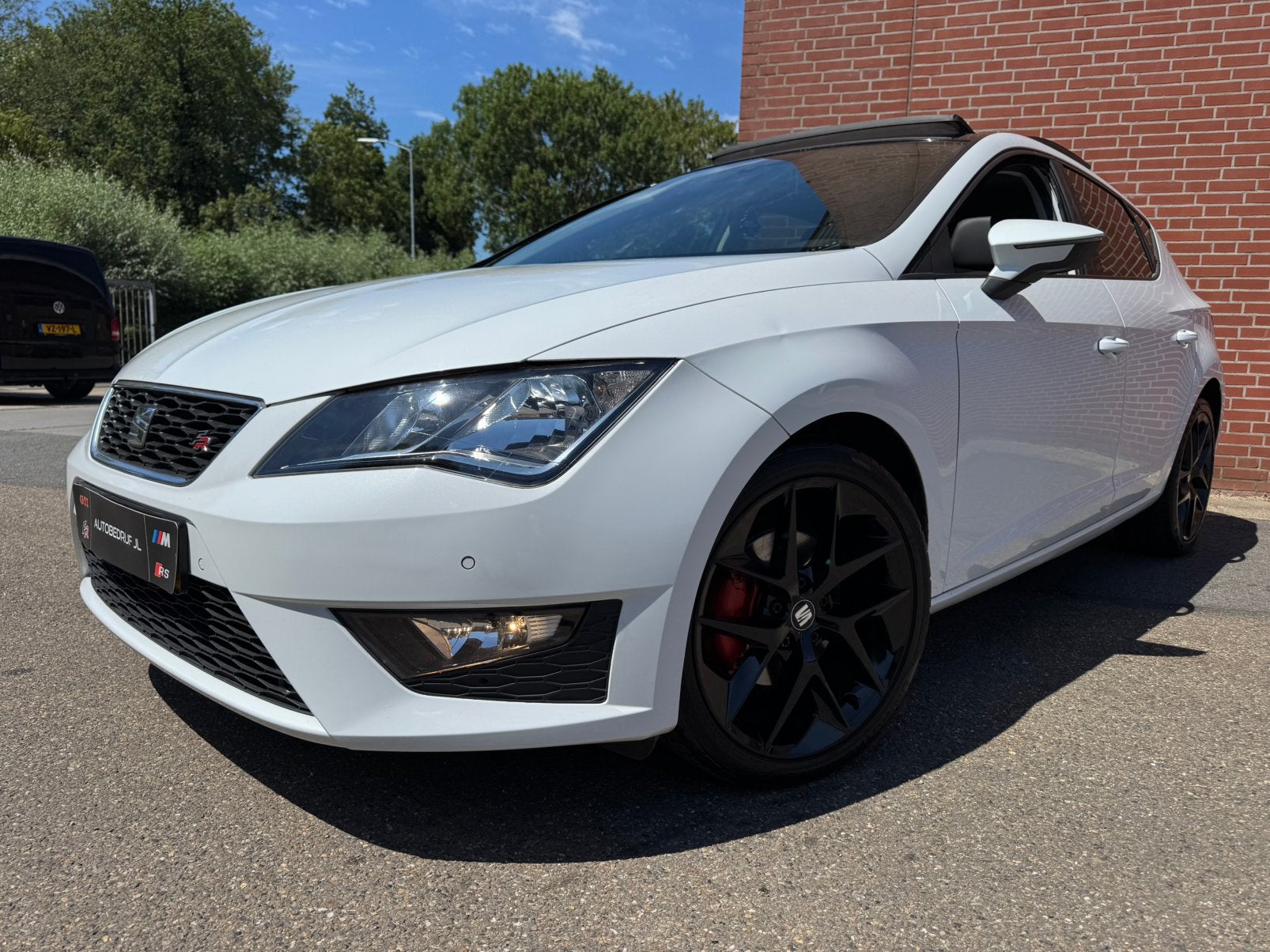 Seat Leon 1.4 TSI FR 122PK/ LEER/ Pano dak/ 18" FR/ Navi !, Voorwielaandrijving, 4 cilinders, Leder en Stof, Handgeschakeld
