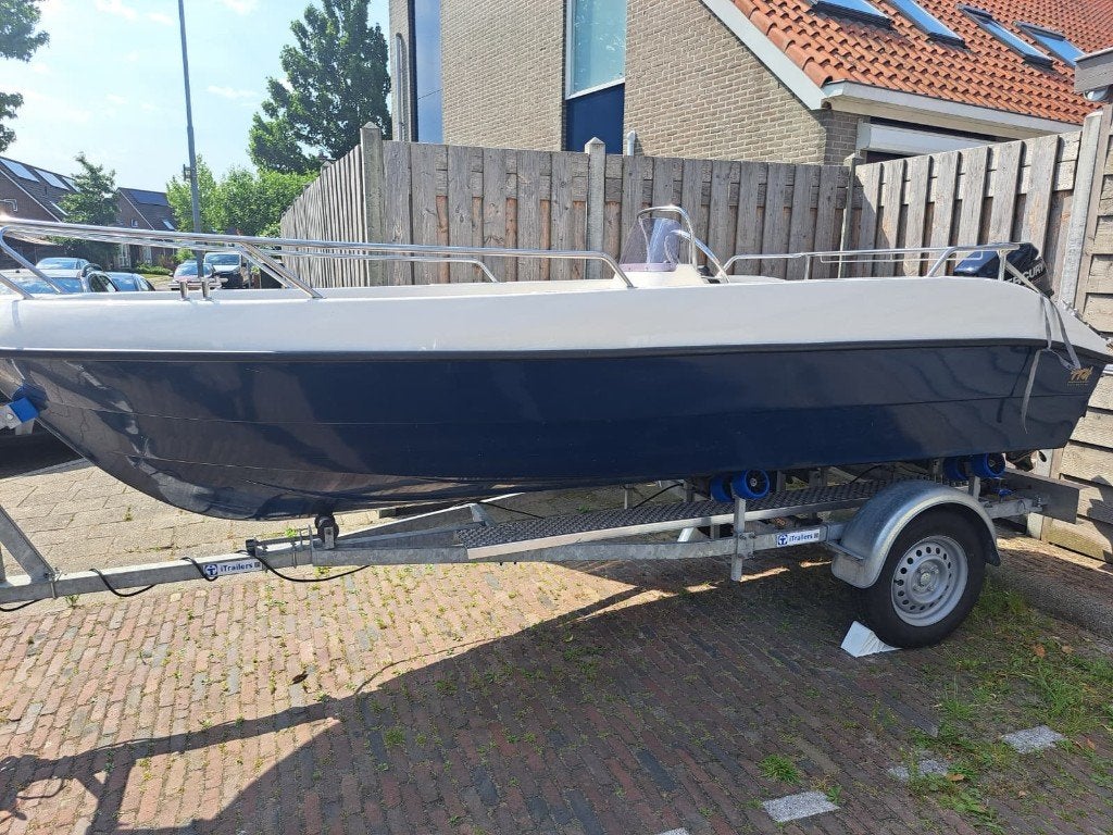 motorboot, Watersport en Boten, Motorboten en Motorjachten, Overige merken, 4 m, Buitenboordmotor, Zo goed als nieuw