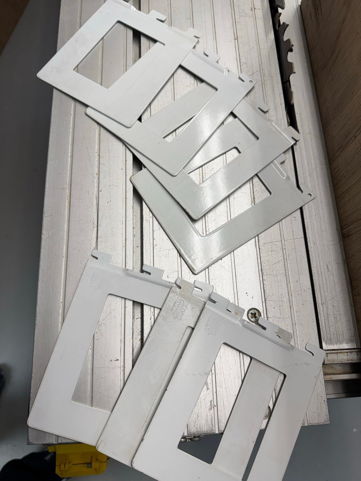 Element System Boekhouders / Plankdragers (Eindstukken), Ophalen, Met plank(en), Minder dan 50 cm, Gebruikt