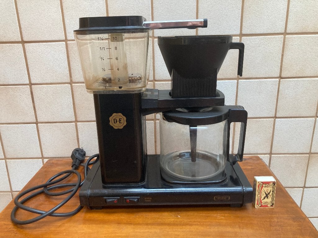 Zwarte Douwe Egberts Moccamaster Technivorm 741.62/B, Gebruikt, Overige modellen, Ophalen of Verzenden, 4 tot 10 kopjes