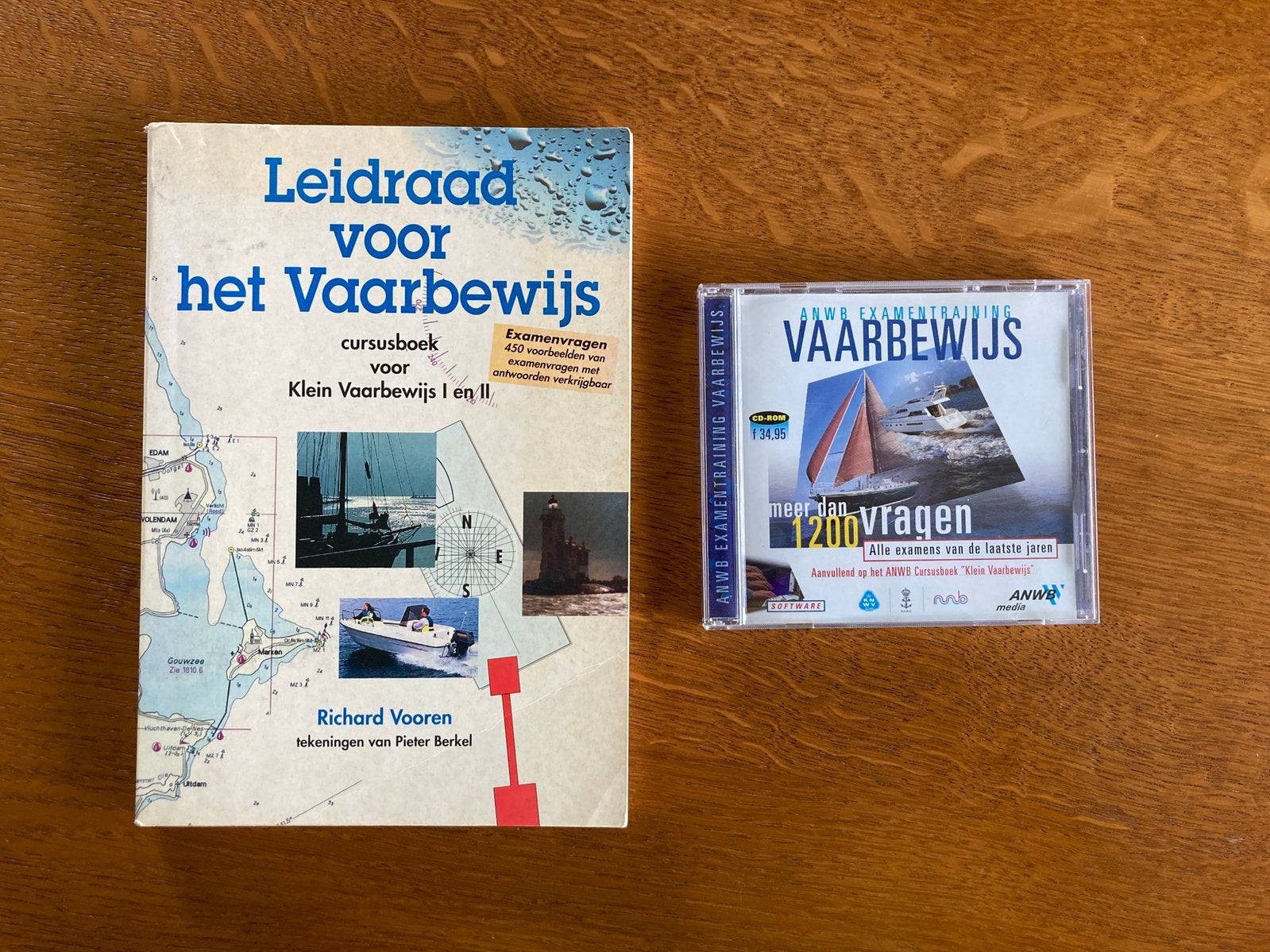 Boek en cd-rom: Examentraining vaarbewijs ANWB, Ophalen of Verzenden, Gebruikt