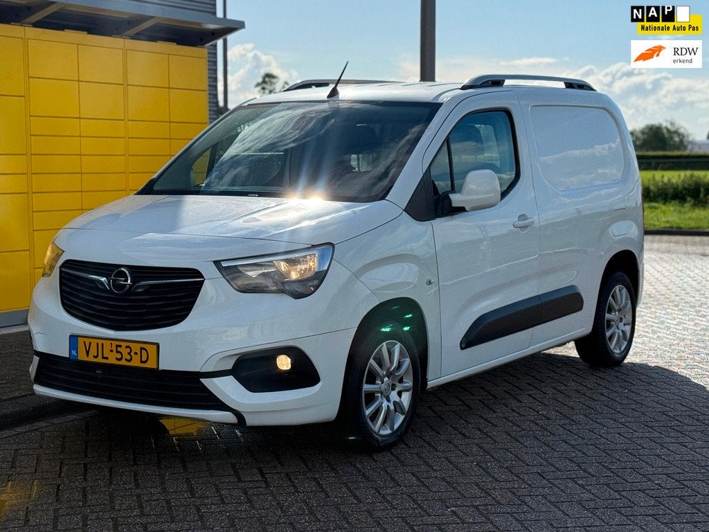Opel Combo 1.5D Bj 2021 130PK Automaat Airco Pdc LM-Velgen E, Euro 5, Stof, Gebruikt, 4 cilinders