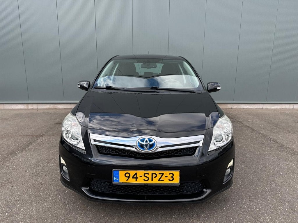 Toyota Auris 1.8 Full Hyb.Dyn.Bns TREKHAAK | CAMERA | NAP !, Auto's, Toyota, Euro 5, Start-stop-systeem, 4 cilinders, Zwart