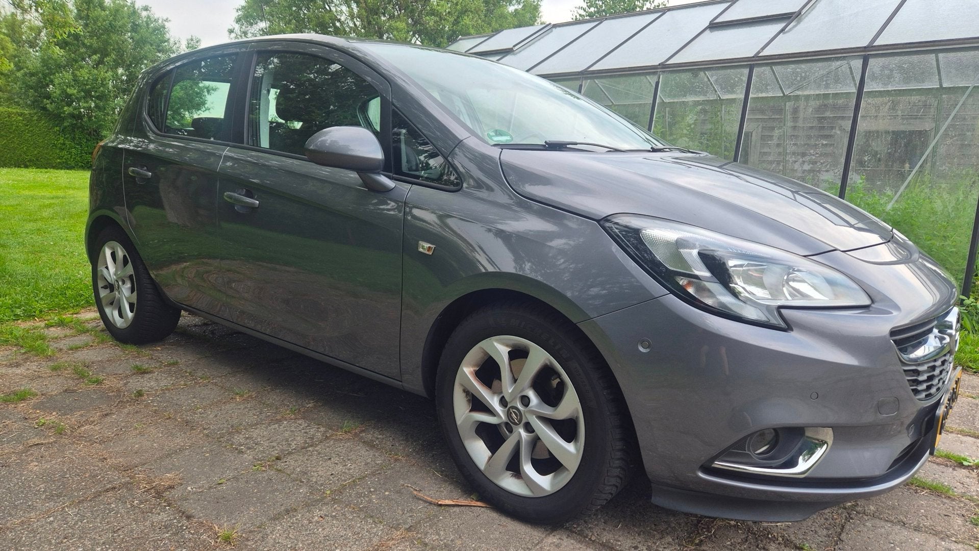 Opel Corsa 1.0 Turbo Color Edition zeer fraai en luxueus, Voorwielaandrijving, Gebruikt, Euro 6, Automatische klimaatregeling