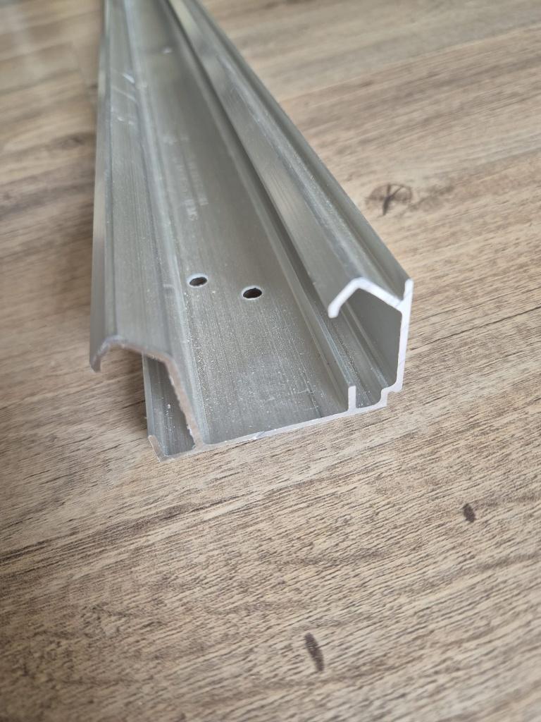 Henderson double top rail voor schuifdeur, Ophalen, Nieuw