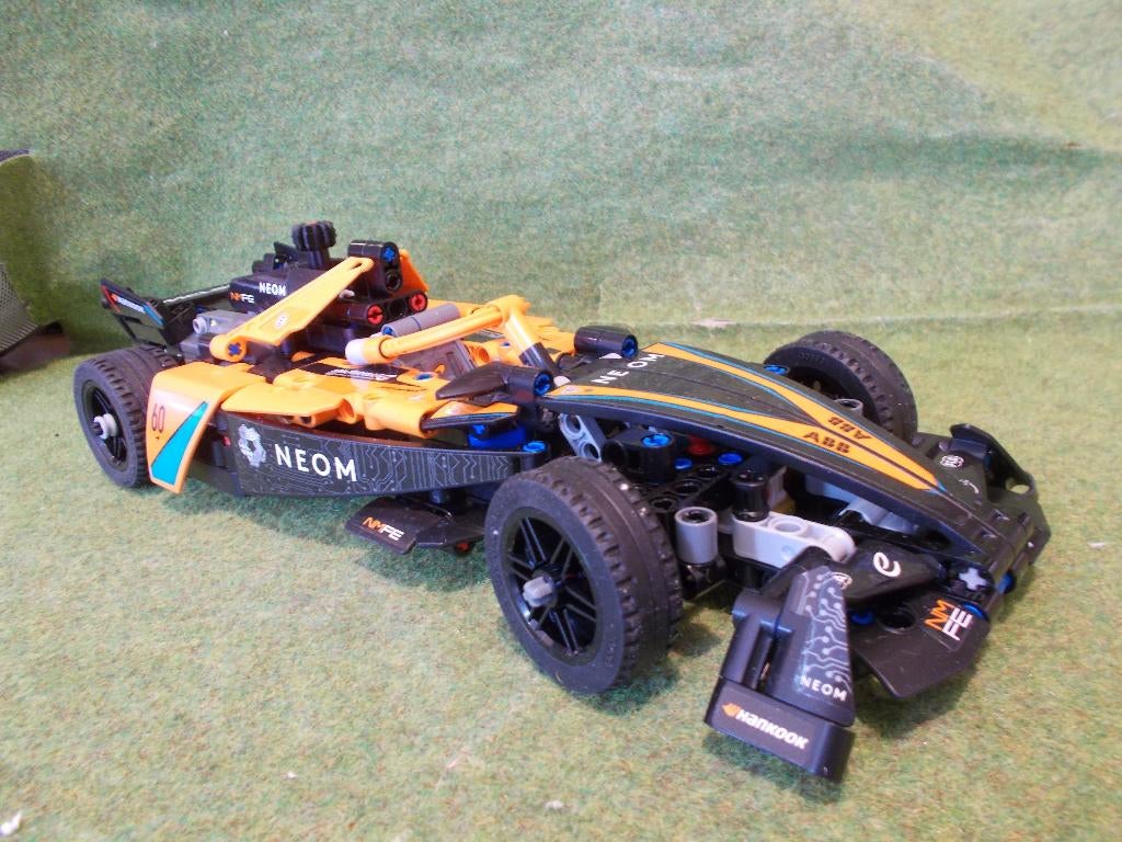 Lego F1 Mclaren raceauto doos beschrijving Verzenden kan, Ophalen, Compleet, Lego, Zo goed als nieuw