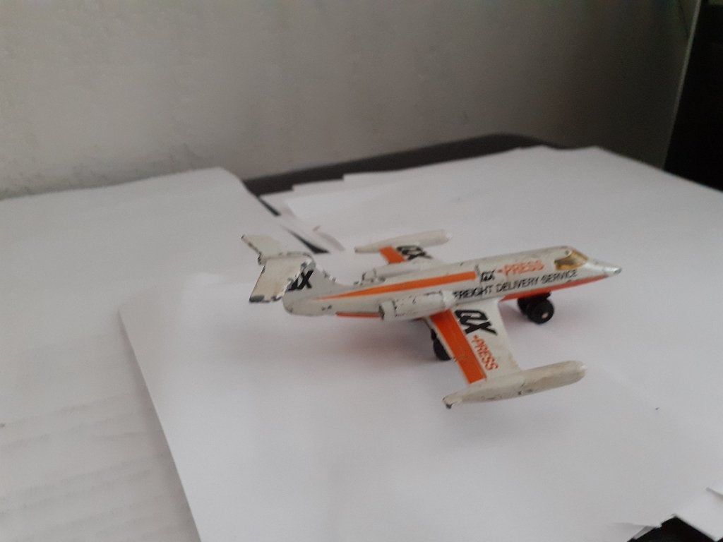 Modelvliegtuigen/helicopter, Hobby en Vrije tijd, Modelbouw | Vliegtuigen en Helikopters, Verzenden, Gebruikt, Groter dan 1:72
