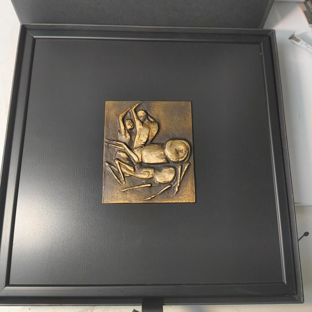 Mario Pinton Bronzen plaquette Centauri 1965, Antiek en Kunst, Antiek | Koper en Brons, Ophalen of Verzenden