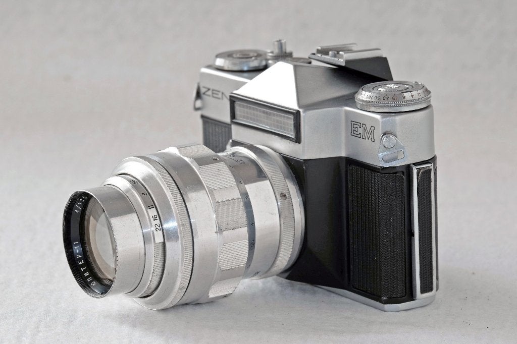 Zenit EM camera met Jupiter-11 M42 lens, Verzenden, Gebruikt, Spiegelreflex, Overige Merken
