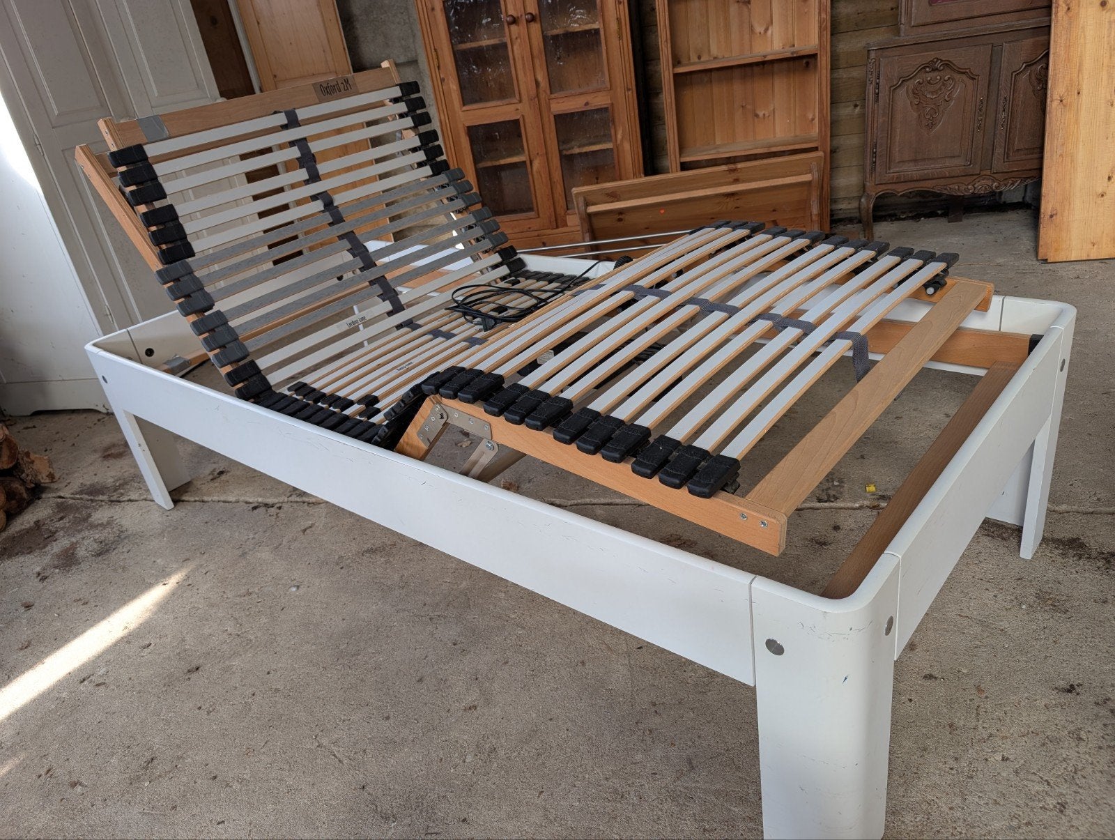 Eenpersoons Auping Auronde met elektrisch verstelbare latt, Ophalen, 90 cm, Eenpersoons, Wit