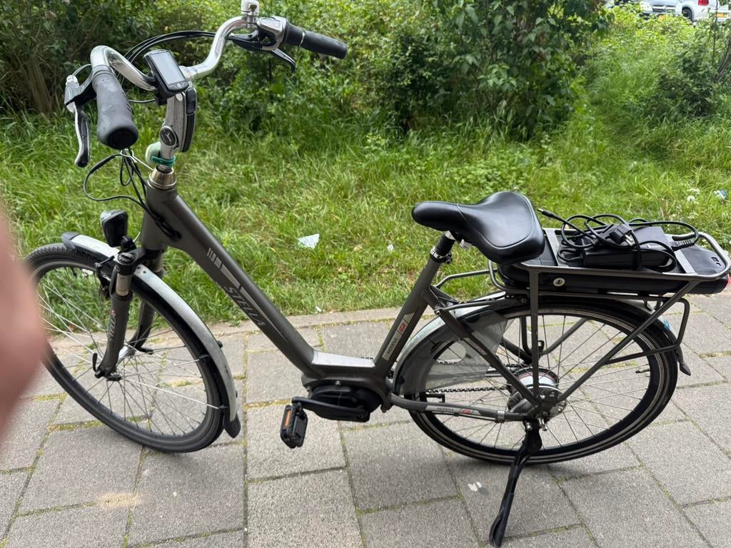 Elektrische fiets plus oplader oplader goed alleen  valt uit, Ophalen of Verzenden, Zo goed als nieuw, Overige merken