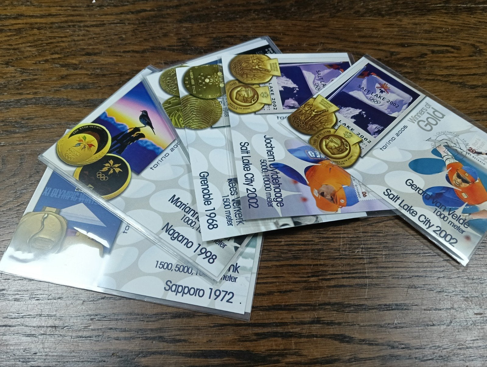 14 kaarten olympische spelen 2006 met portbetaald zegel, Ophalen of Verzenden, Overige waardes