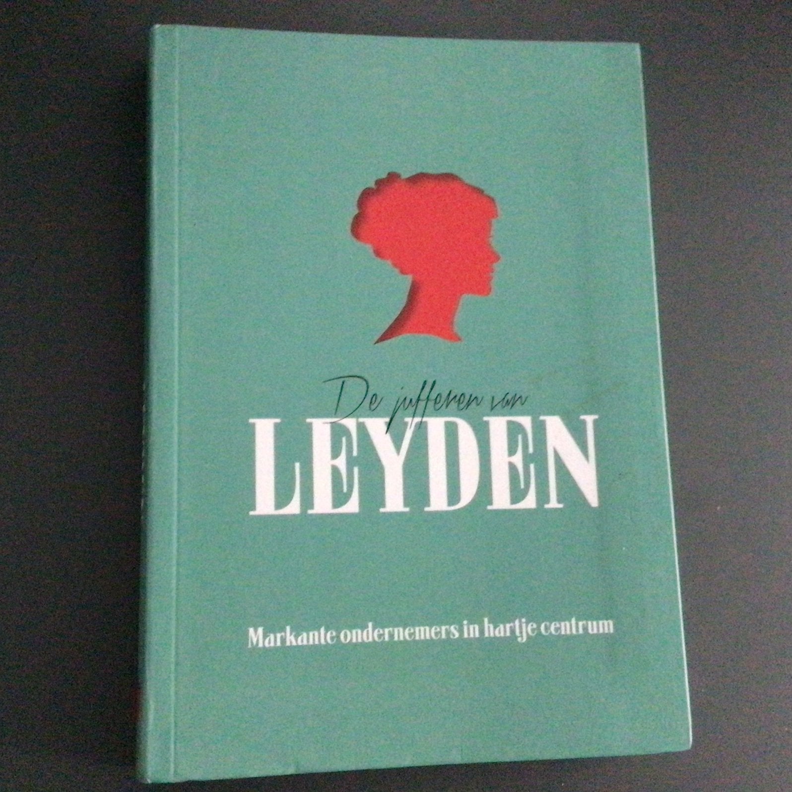 Peetra van der Knaap - Juffers van leyden, Ophalen of Verzenden, Zo goed als nieuw, Peetra van der Knaap