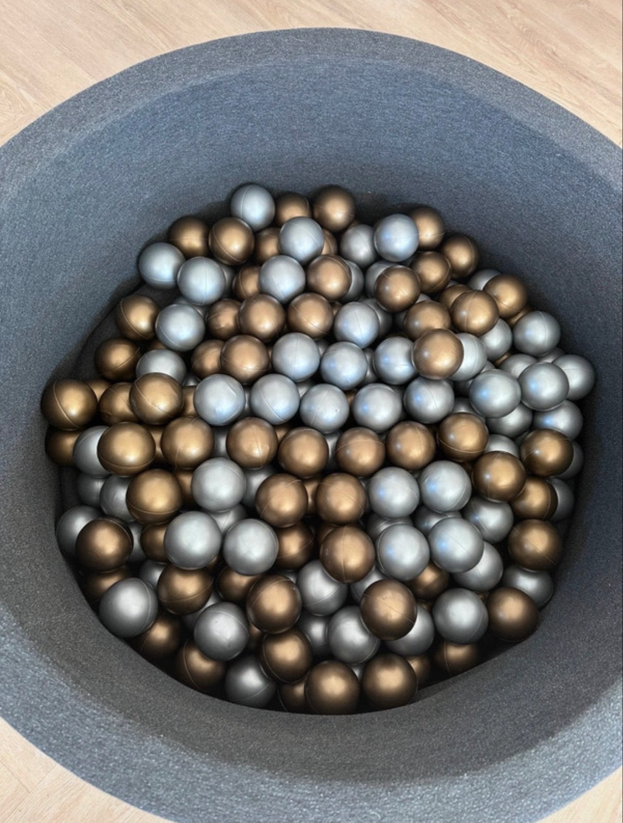 Ritzy-Toys Ballenbak met Ballen - Grijs, Goud & Zilver, Ophalen of Verzenden, Zo goed als nieuw, Jongen of Meisje