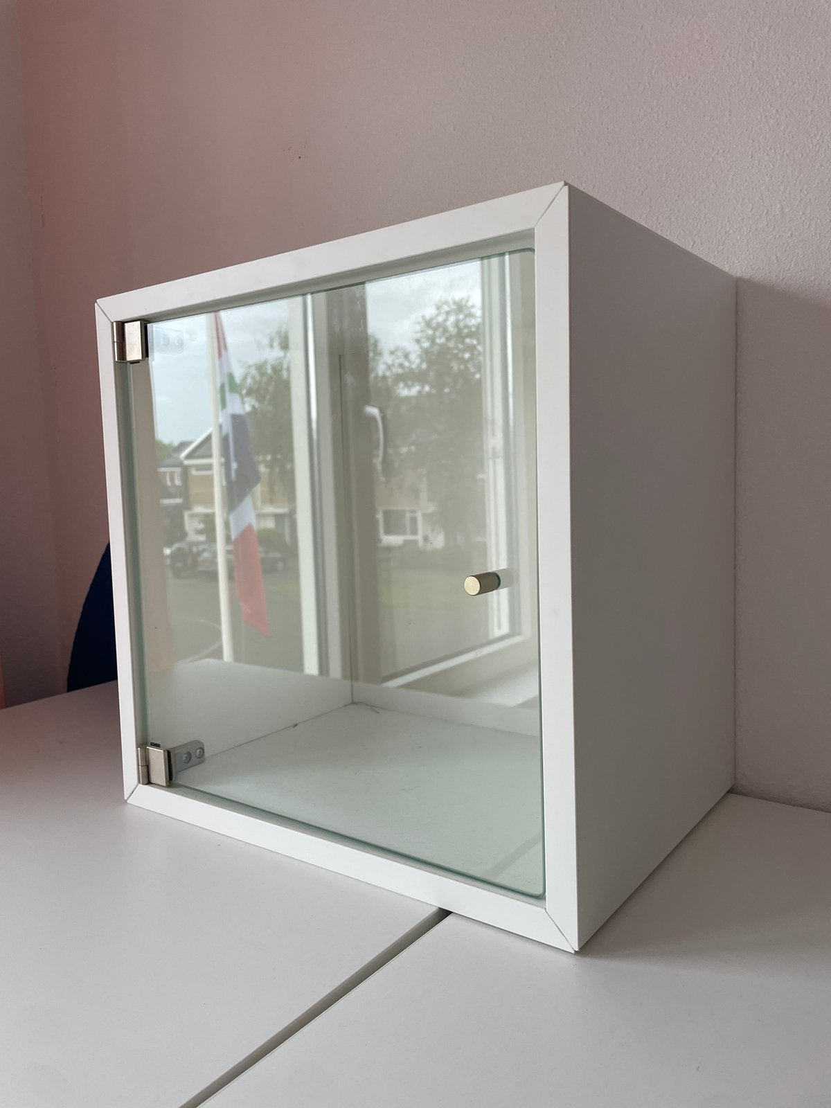 Eket ikea wit kastje met glas, Ophalen, Minder dan 50 cm, Minder dan 100 cm, 25 tot 50 cm