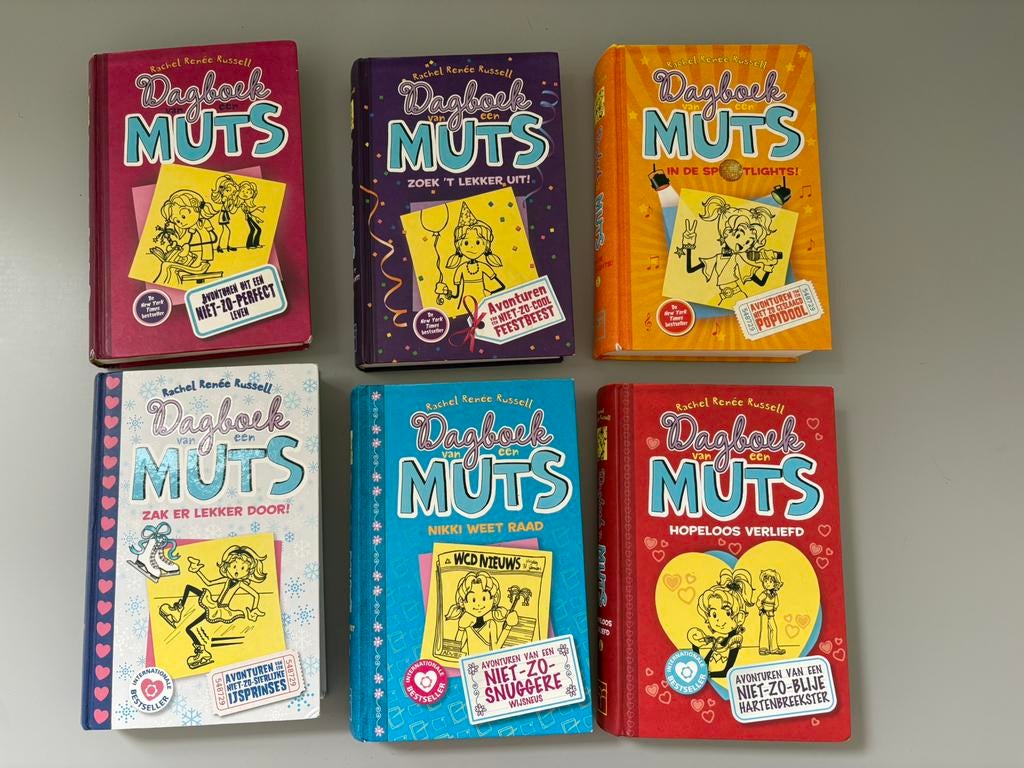 Dagboek van een Muts delen 1 t/m 6, Ophalen, Gelezen