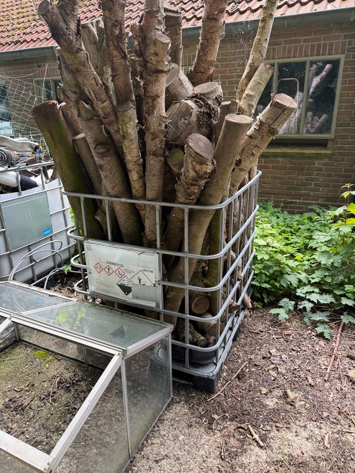 Brandhou: Blokken en Takken - Diverse Houtsoorten, Minder dan 3 m³, Ophalen, Essenhout, Blokken