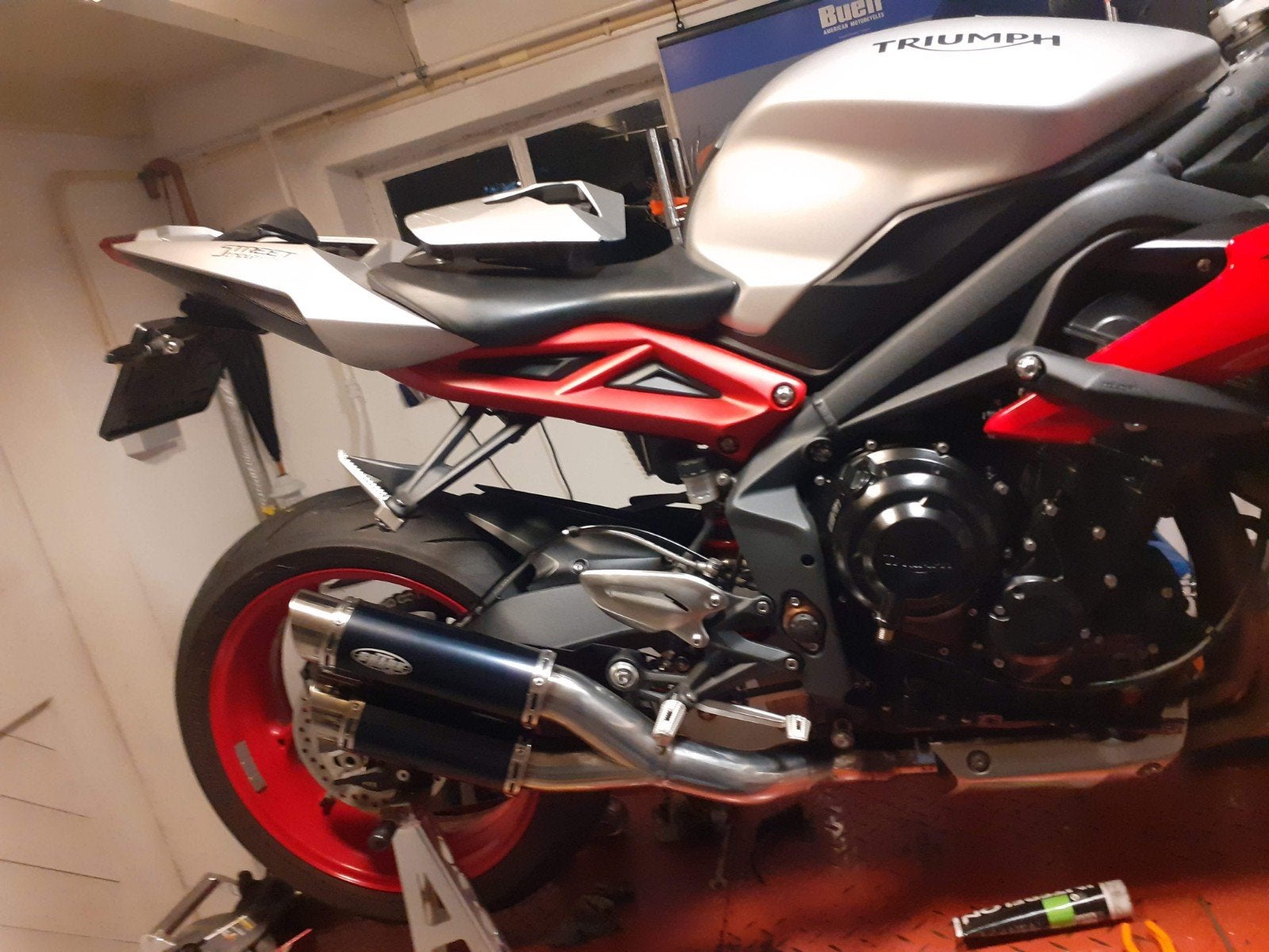 Shark uitlaatsysteem voor Triumph Street Triple, Ophalen of Verzenden