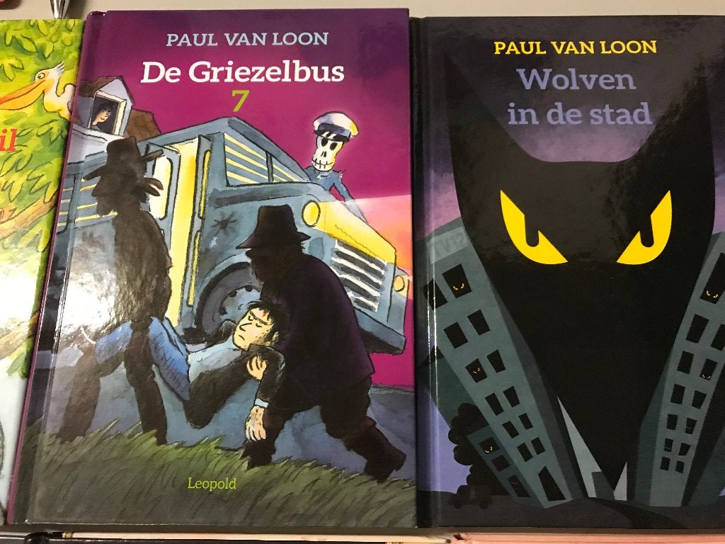 T.K. nog 6 boeken van Paul van Loon Griezelbus Boze drieling, Boeken, Ophalen of Verzenden, Gelezen, Paul van Loon, Fictie algemeen