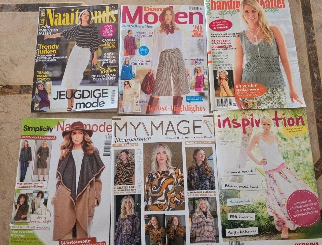 6 naaitijdschriften met patronen, Ophalen of Verzenden, Zo goed als nieuw, Damesbladen