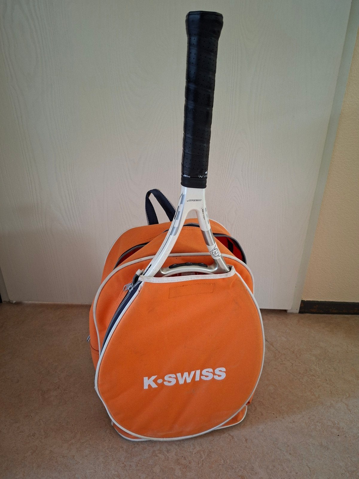 K-Swiss tennisrugzak met racketvak - Oranje, Ophalen of Verzenden, Gebruikt, Overige merken