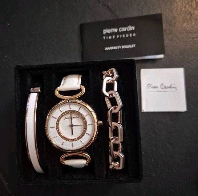Luxe Pierre Cardin Dames Horloge Cadeauset, Ophalen of Verzenden, Zo goed als nieuw, Met strass