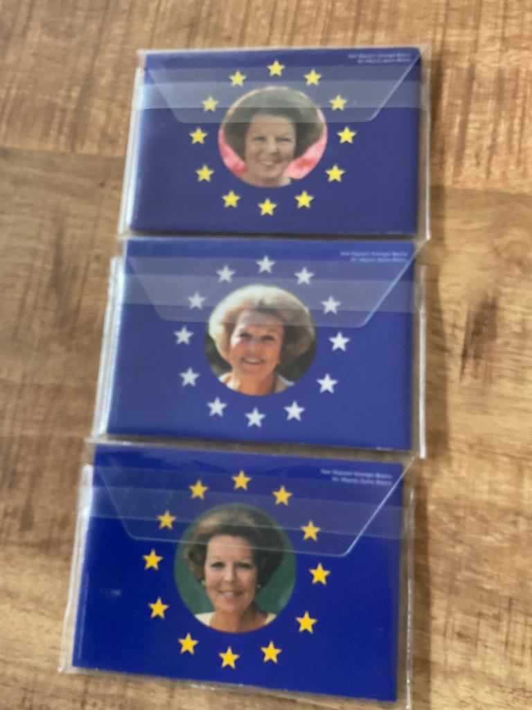 3 Jaarsets Nederlandse Gulden 1999 t/m 2001 - Koningin Beatr, Ophalen of Verzenden, Koningin Beatrix, Overige waardes, Setje