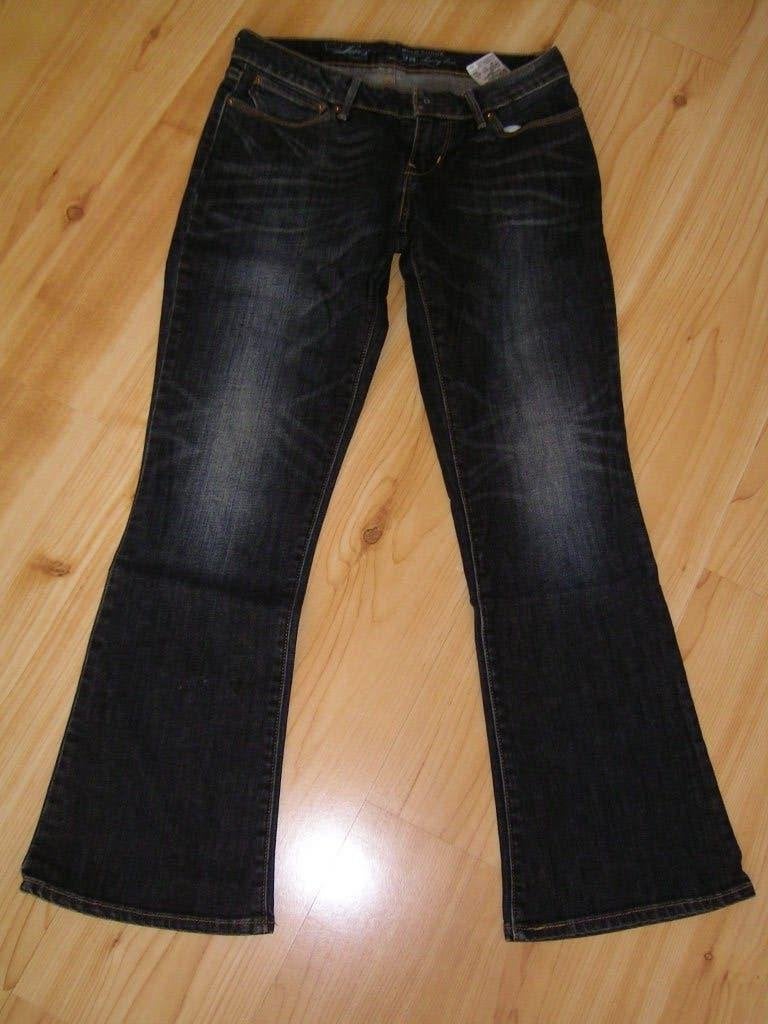 Levi's Bold Curve (skinny boot) 28, Blauw, Ophalen of Verzenden, Zo goed als nieuw, W28 - W29 (confectie 36)