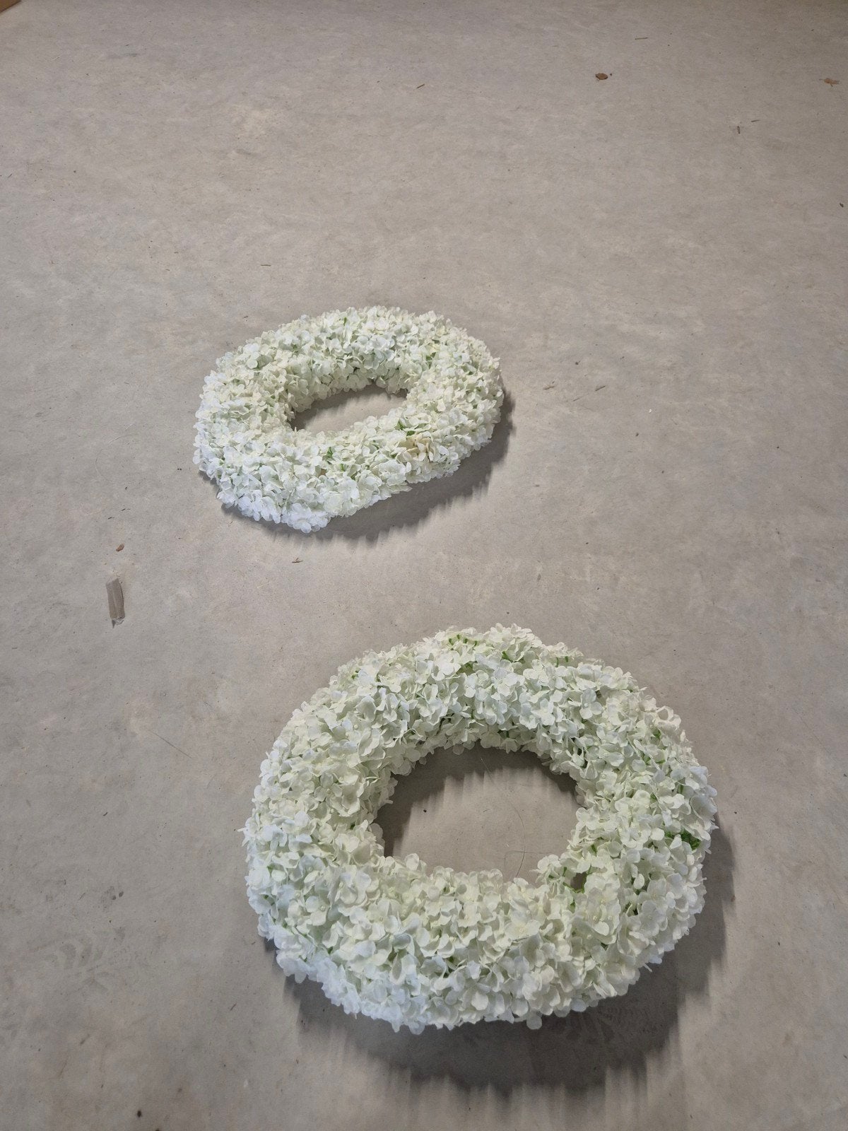 Mooie bloembogen perfect voor bruiloften en decoratie, Ophalen