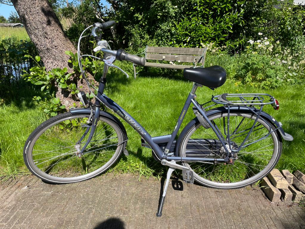 Gazelle damesfiets, Versnellingen, Zo goed als nieuw, Gazelle, Trommelrem