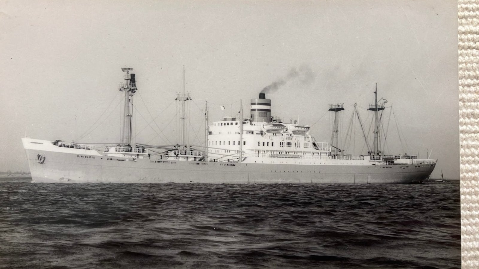 DINTELDYK  - 1957  HAL  Holland Amerika Lijn, Verzamelen, Ophalen of Verzenden, Zo goed als nieuw, Kaart, Foto of Prent