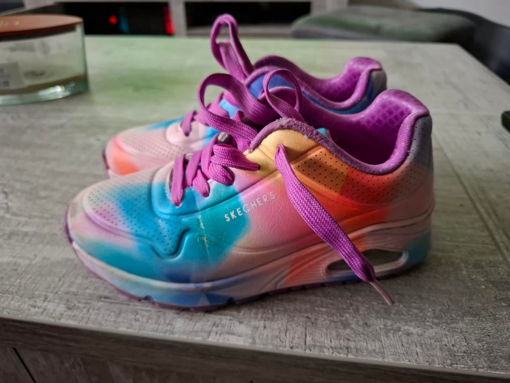 Skechers regenboog sneakers maat 30, Gebruikt, Jongen of Meisje, Sportschoenen, Skechers
