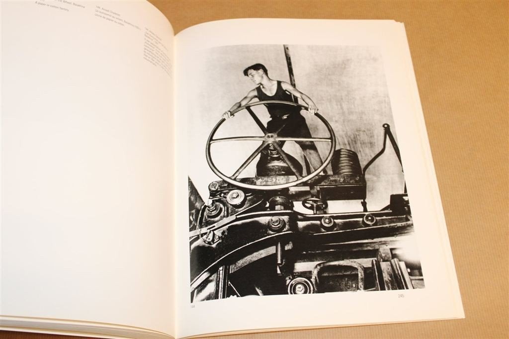 Sovjet Fotografie 1917-1940 — De Avant-Garde Jaren, Ophalen of Verzenden, Gelezen, Fotografen