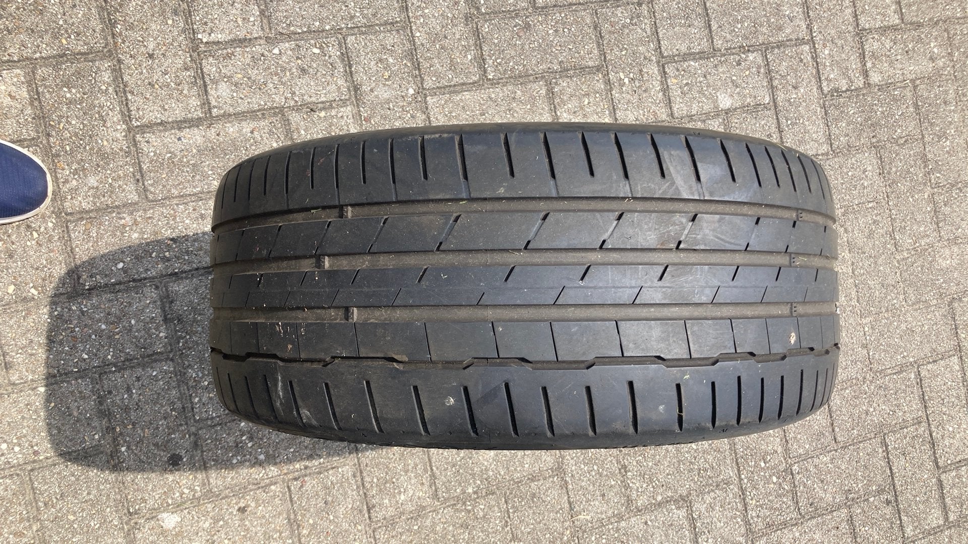 Hankook ventus s1evo3 35mm + 45mm 235/40r19 tesla, Ophalen of Verzenden