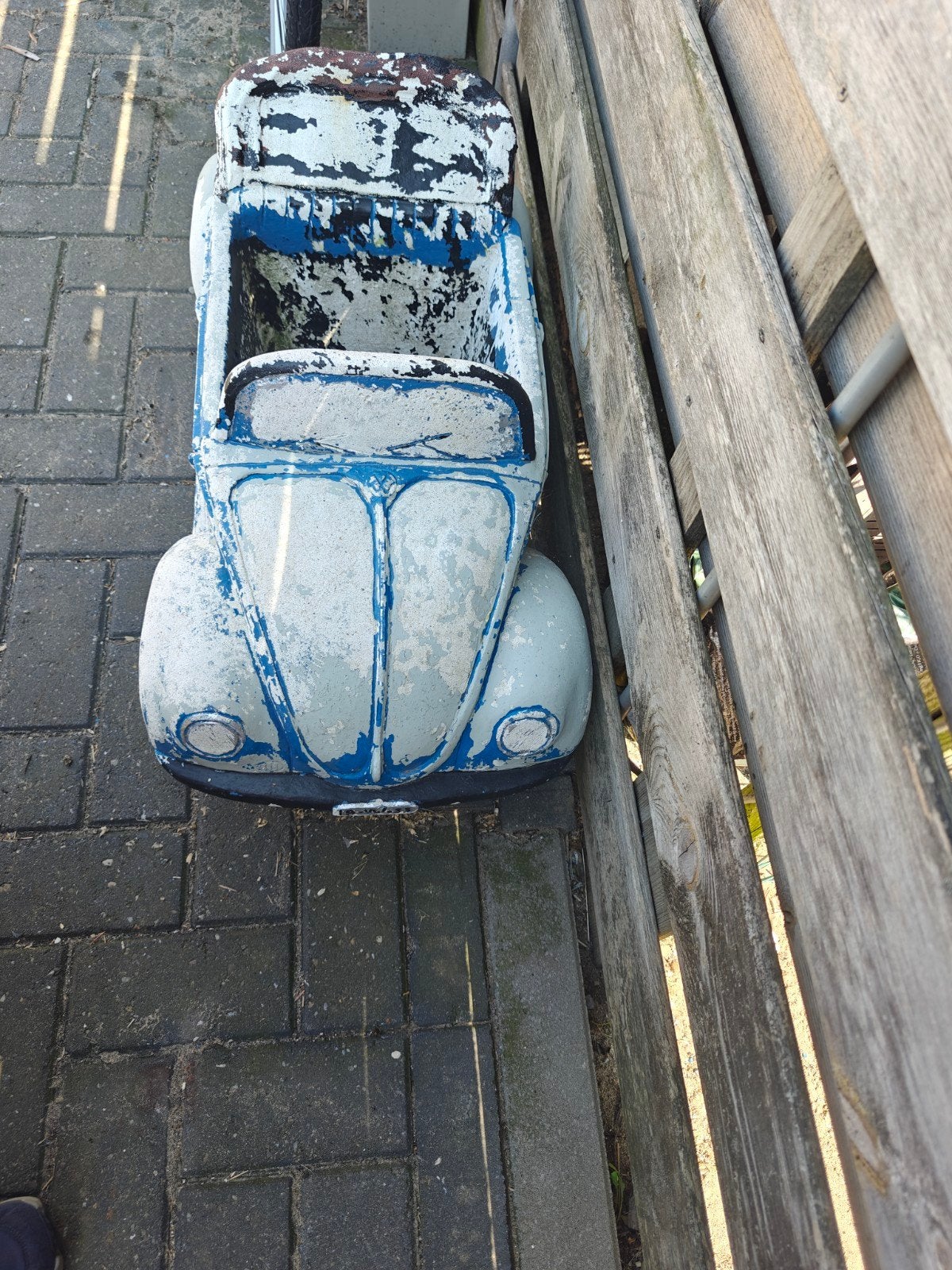Kever bloempot van beton - Erg zwaar en uniek, Tuin en Terras, Bloembakken en Plantenbakken, Ophalen, Rond, Balkon, Minder dan 30 cm
