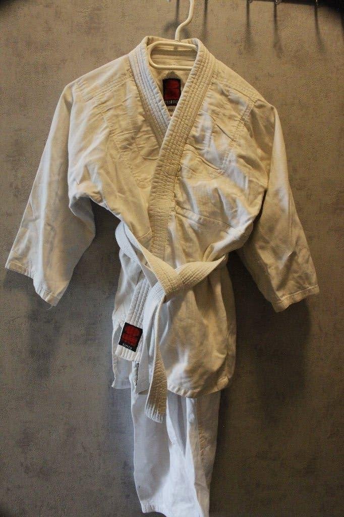 JUDOPAK 150, Sport en Fitness, Vechtsporten en Zelfverdediging, Gebruikt, Judo, Vechtsportpak, Maat M